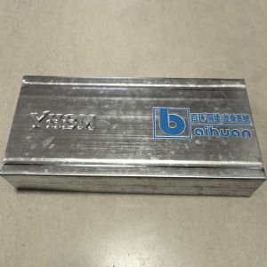  C Shaped Light Steel Keel With Strong Load Capacity In Galvanized Steel Metal Stud And Track Manufactures