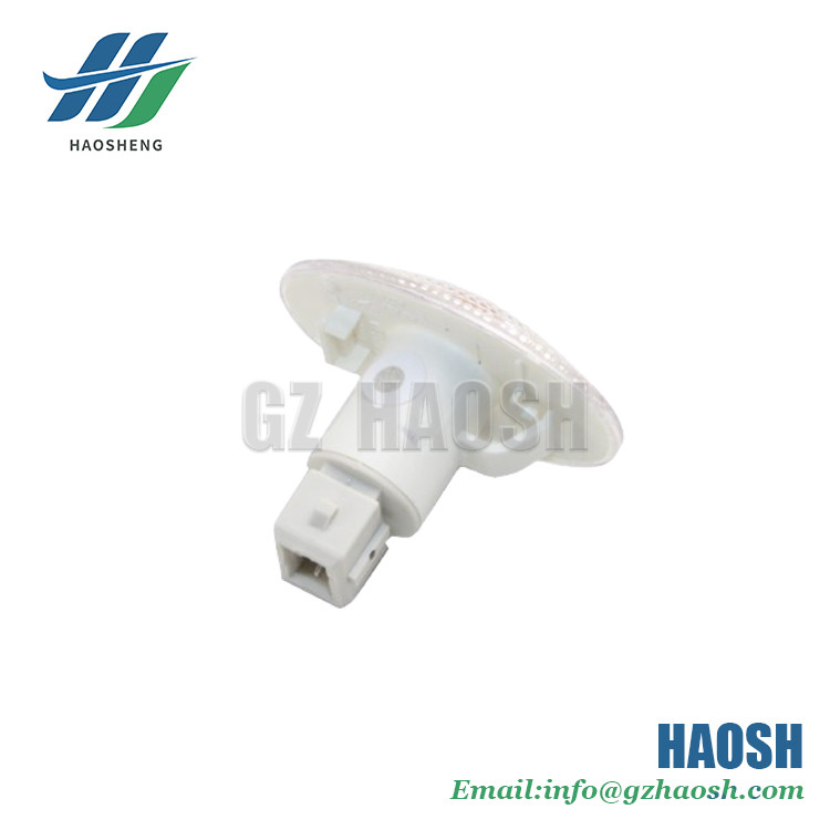 Suitable For Ford Transit V348 6C11-13K354-AA White Side Indicator 6C11-13K354 AA