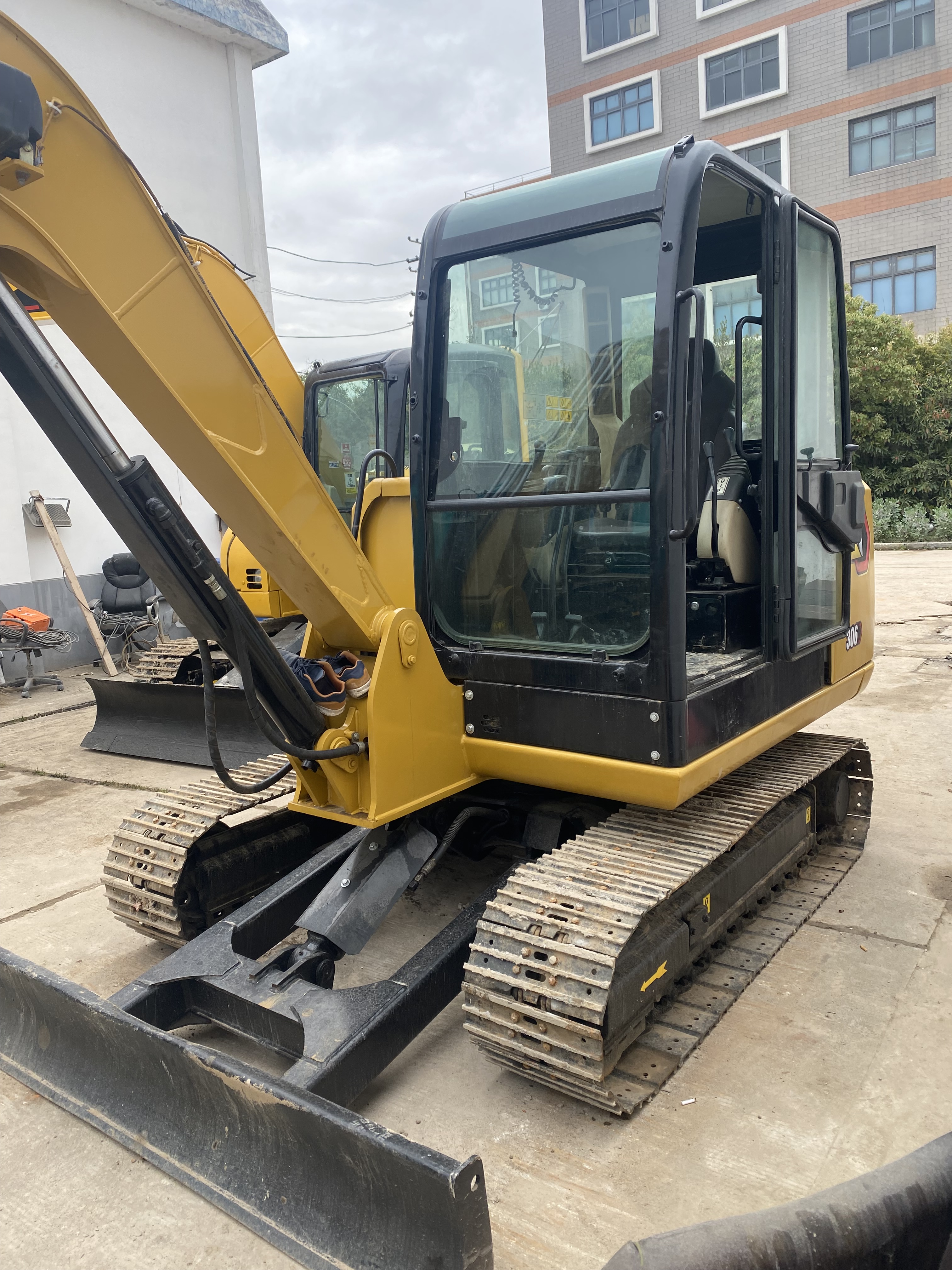 Best mini excavator CAT306 small excav price mini excavator for sale