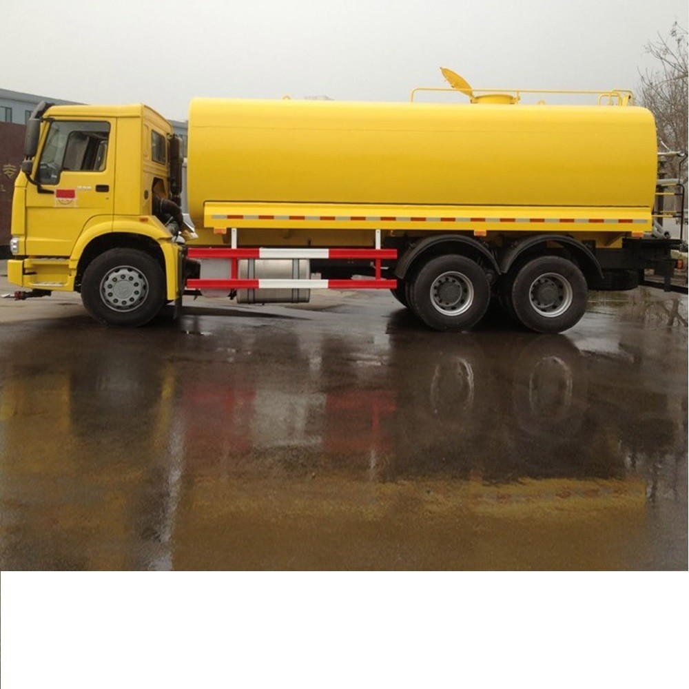 HOWO 6x4 20000 Liter Liquid Tanker Truck 336hp Euro II , Left Hand Drive