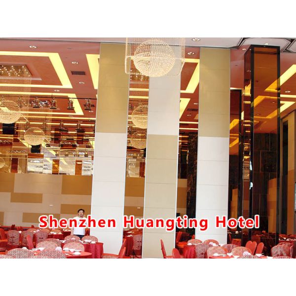 Quality Aluminum Movable Partition Wall with 105CM Thickness STC Rating 42-56dB and Up to 18M Height for sale