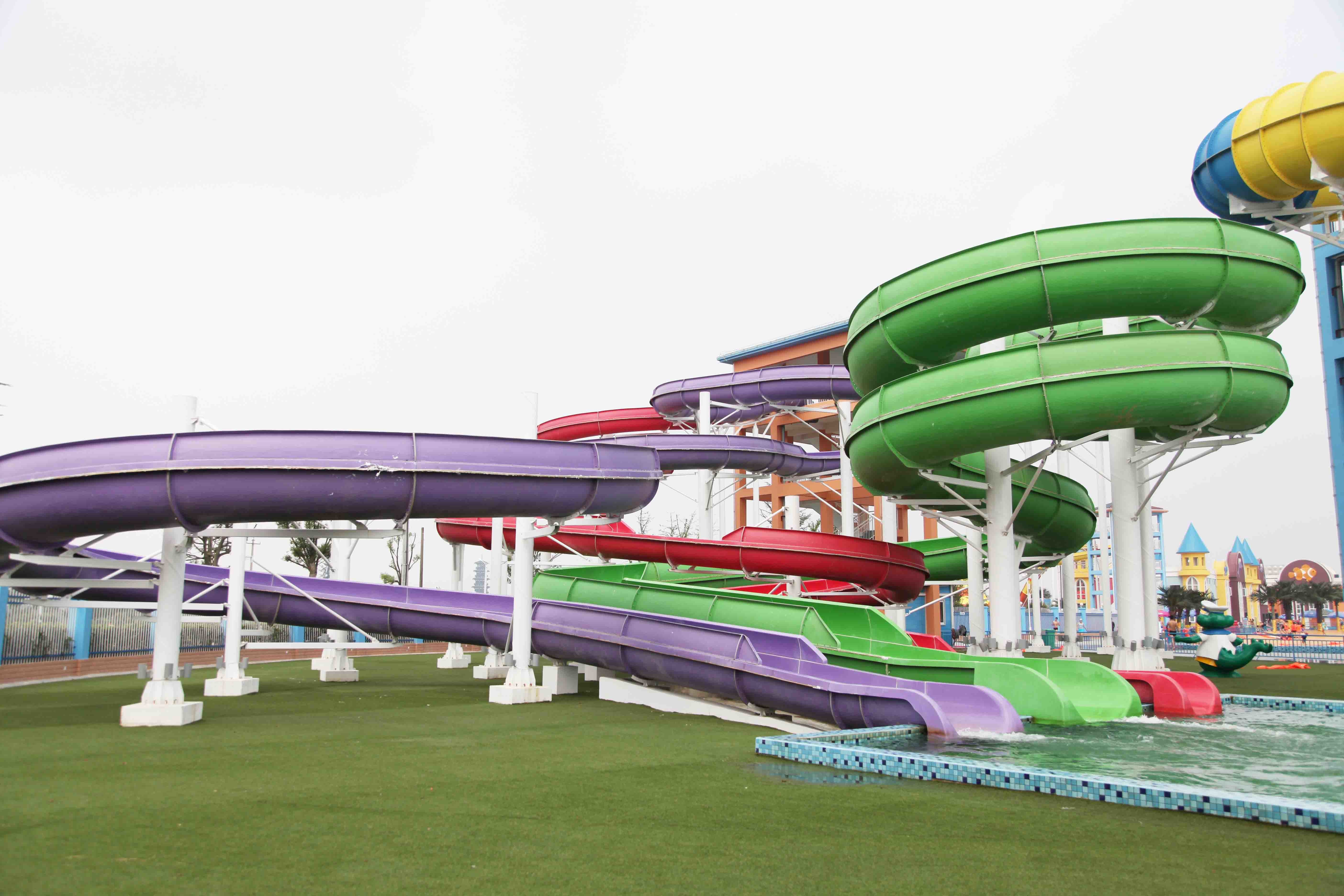 Hot Sale Custom Spiral Water Slides For Aqua Water Park in China