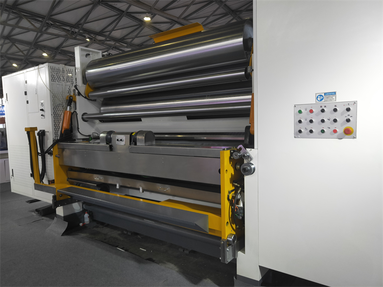 Voltage 380V Double Corrugated Cardboard Production Line with Cartons Packing Machine