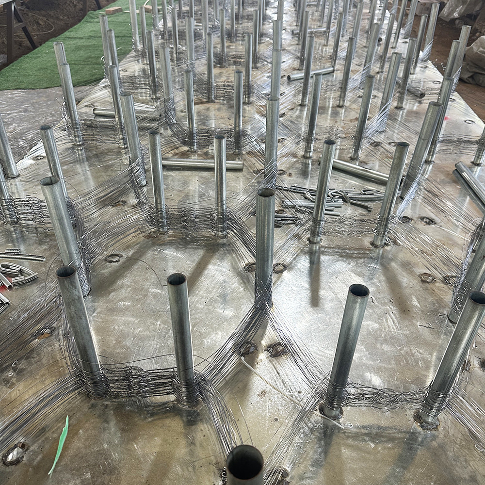 Hot Sale Tank Barriers Mesh Steel Wire Mesh Trap Netting Russia