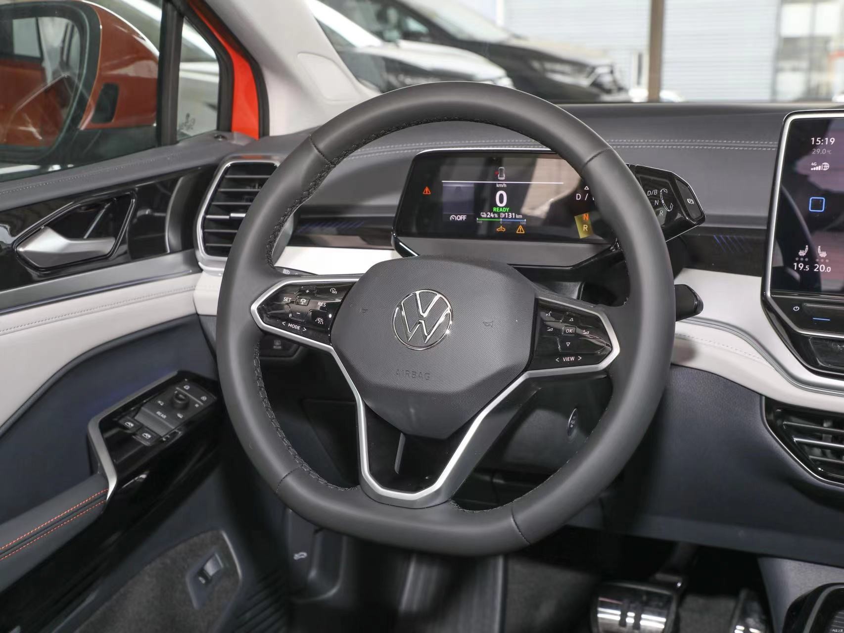 VW ID.6 CROZZ 2022 Long Batter PURE Large 7 Seater SUV EV NEDC 601KM FIX Gear