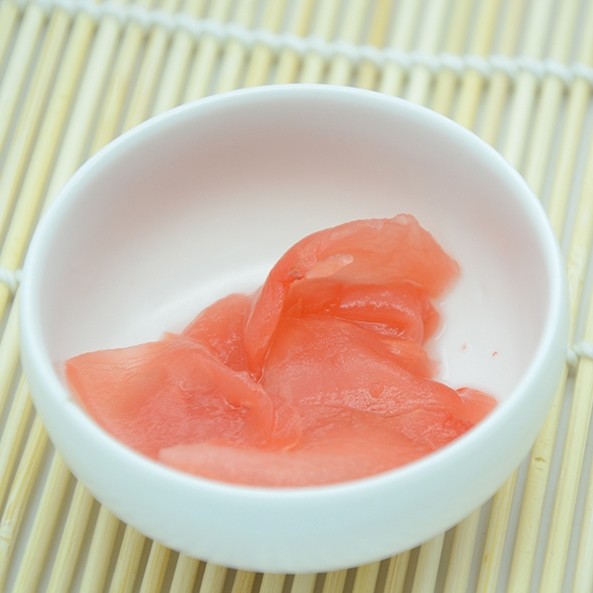 340g Chinese Sweet Pickled Ginger Slice White And Pink In Bottle