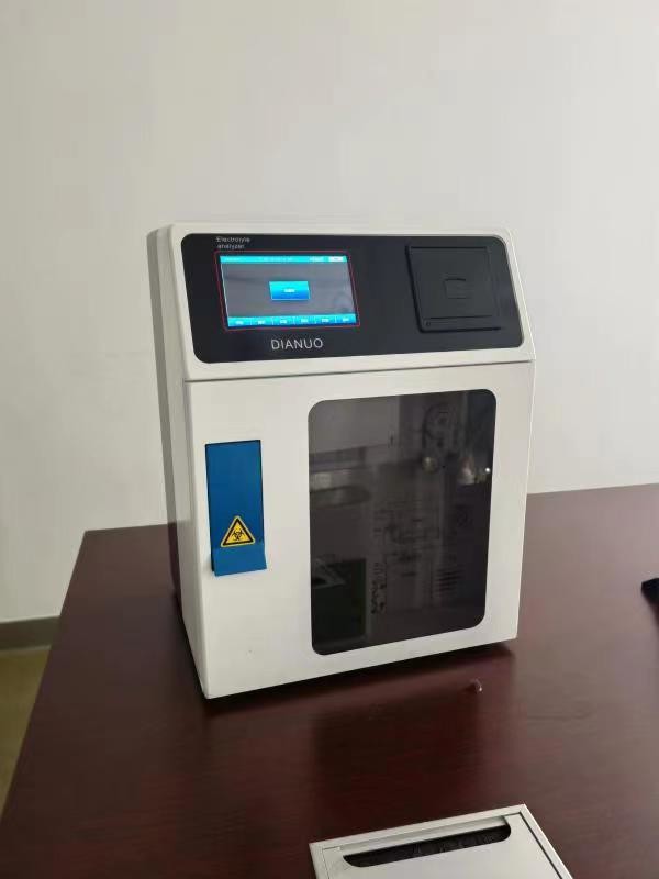K/Na/Cl/Ca/PH/Li Electrolyte Analyzer Is Based On The Advanced Ion Selective Electrode (ISE) Technology