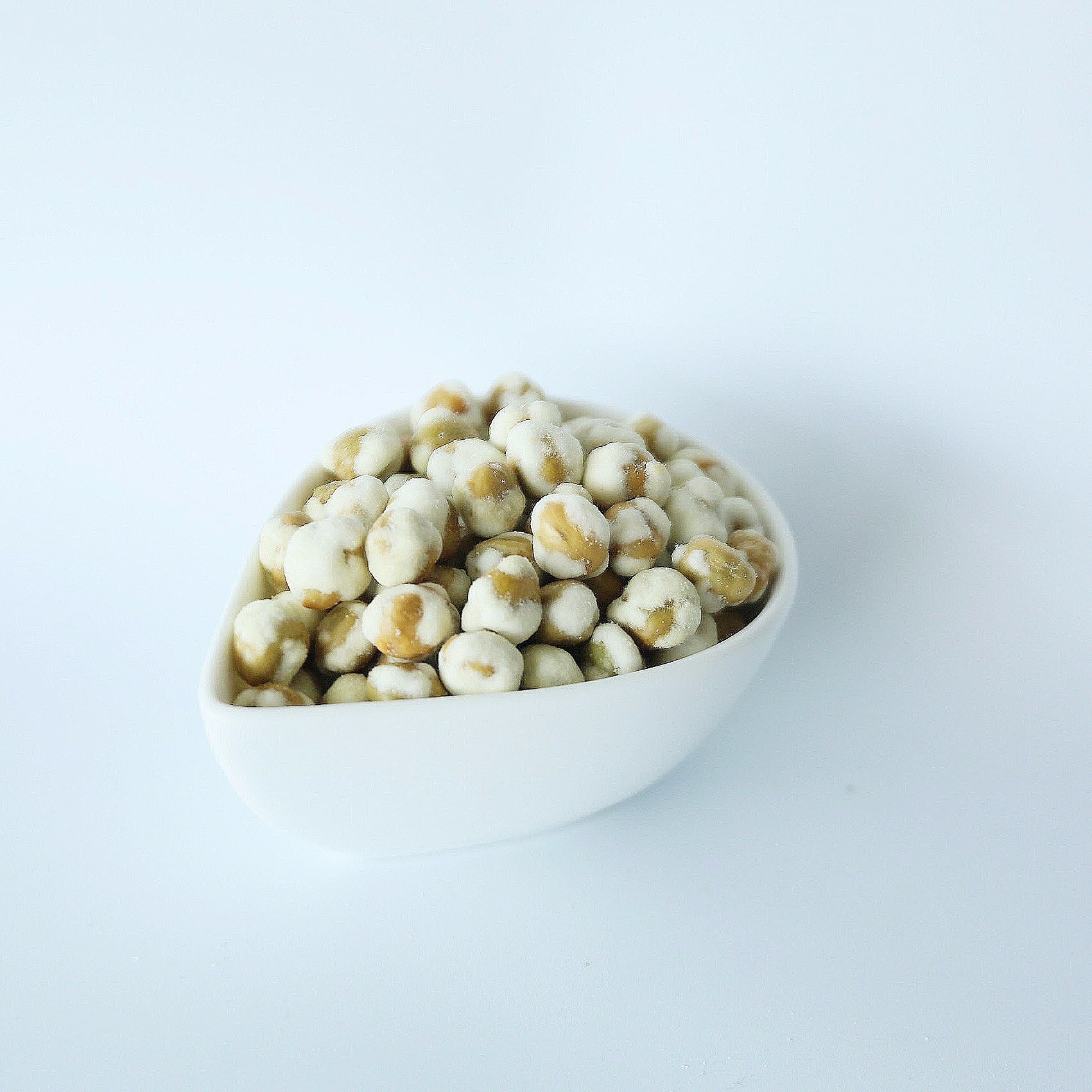 Wholesale Vegan Hot&Spicy Flavor Fried Coated Green Peas Crispy Snacks