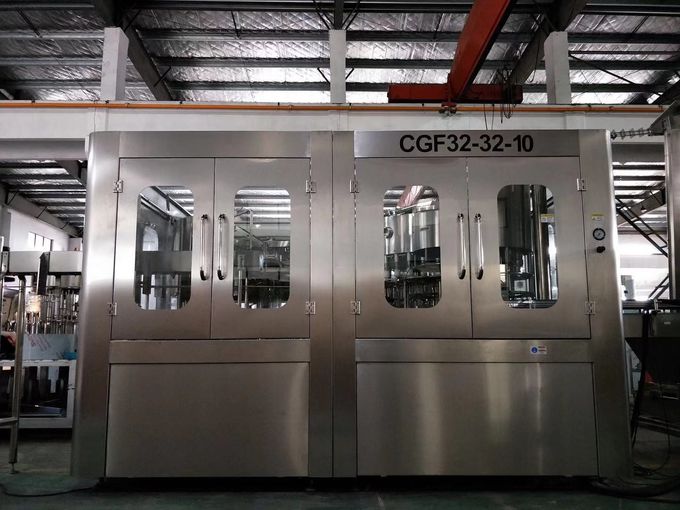 SUS304 15000BPH Automatic Water Bottle Filling Machine Production Line 10