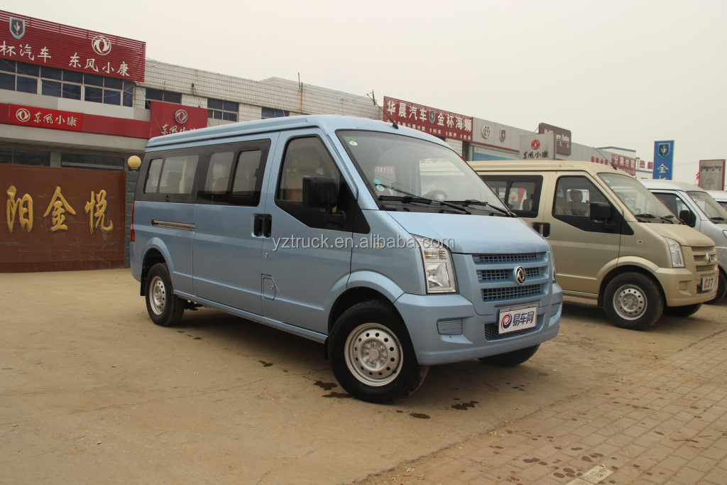 4500x1680x2000mm Dongfeng 4X2 112HP 1.5L Large Van Truck with DK15C Engine Model