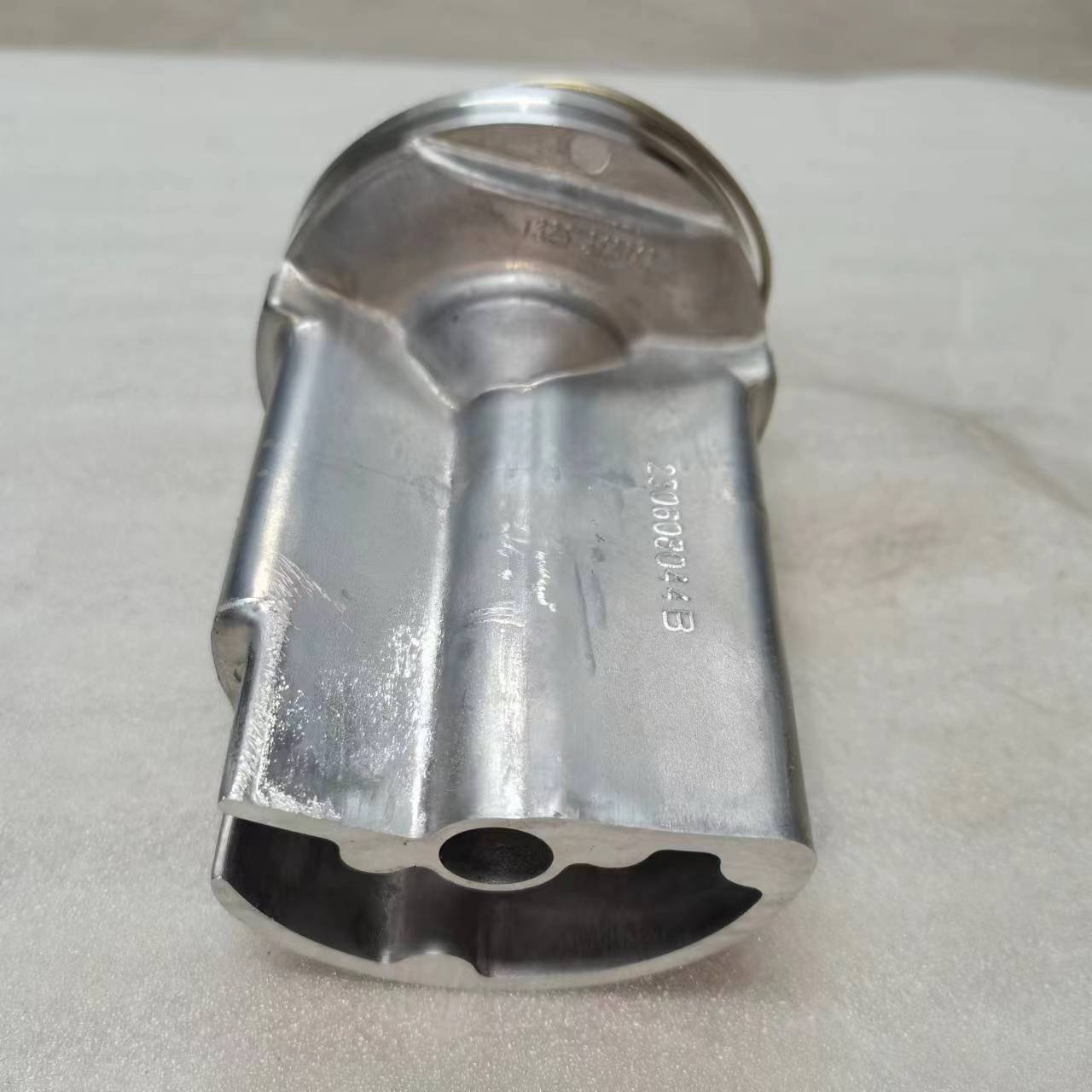 16 Speed Factor Direct Mechanical Manual Gearbox Cylinder 1325312012 of for 2012- Sale