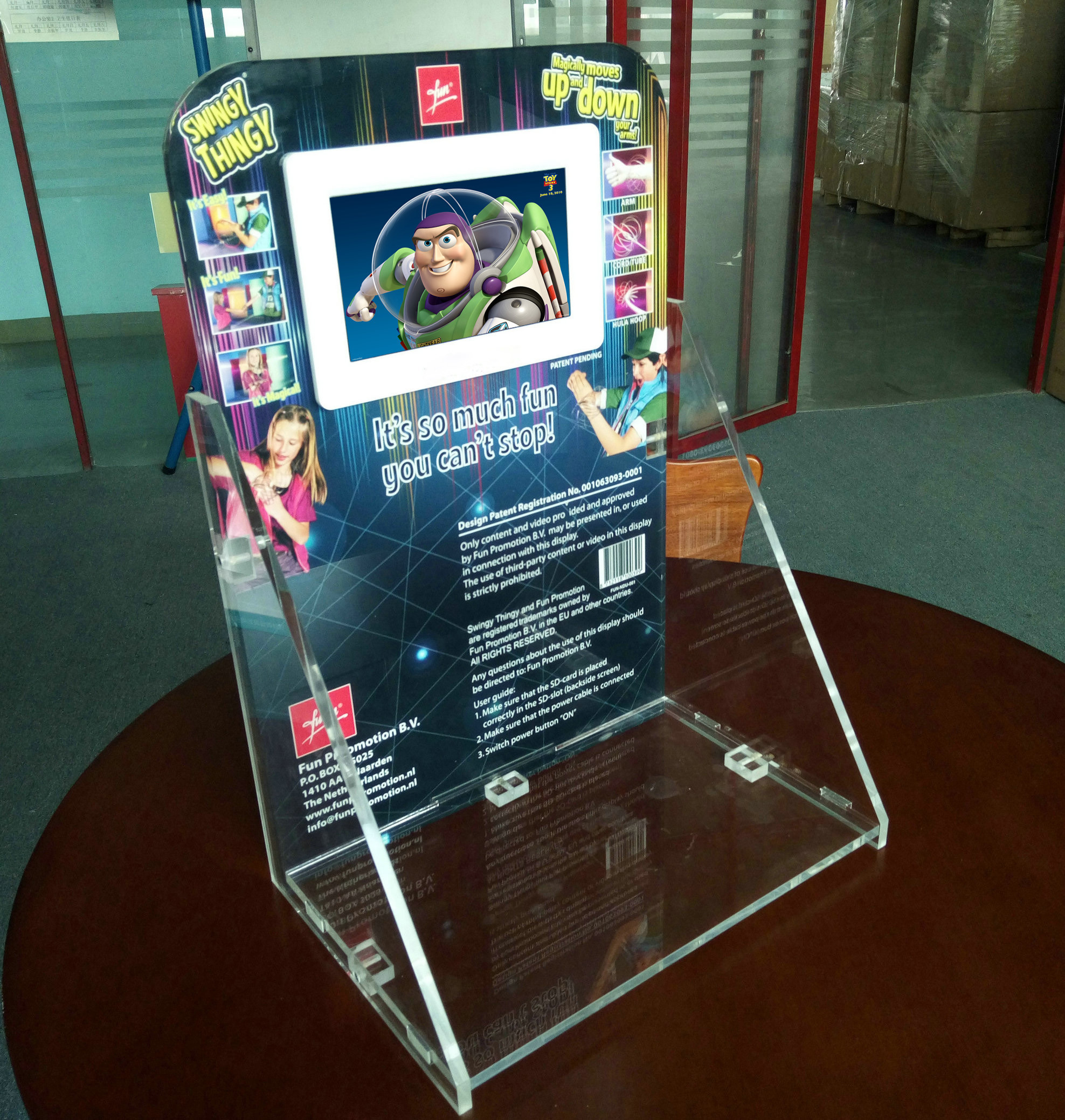DIVX / RMVB / MOV POS LCD Display For Hospital / Schools 250cd/m2 300:1