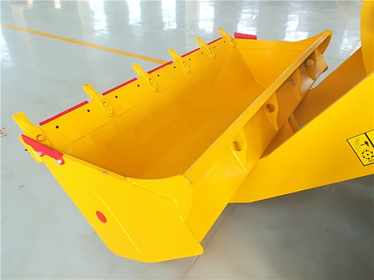 Overall Weight 3400kg SNSC Front End Loader 2 Ton With 6 Months Bucket Attachment