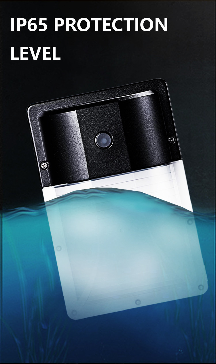 5000K IP65 LED Wall Light 1600LM Outdoor Security Area Light 13W