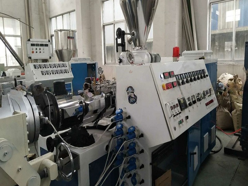 Plastic HDPE Pipe Hollow Tube Production Making Machine Extrusion Line