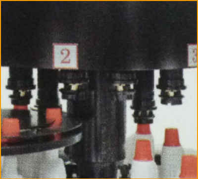 Nonmetal Rotary Automatic Capping Machine PLC Controlled Bottle