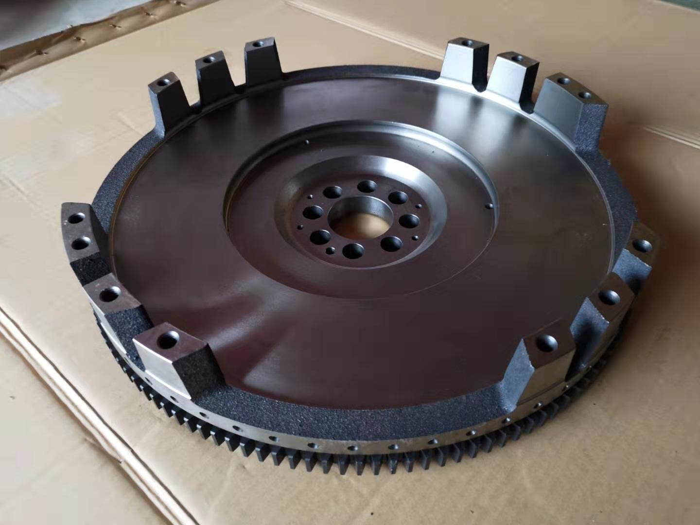 HINO700 Pump Truck E13C Flywheel 134503961 Heavy Weight 8 Crankshaft Connect Holes