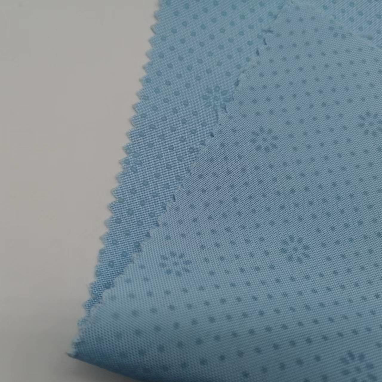 Anti Slip Pvc Dots 100% Polyester Oxford Fabric Waterproof 300DX300D