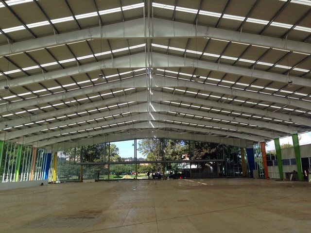 Q355B Grade Prefabricated Steel Structure Construction Columbia Hockey Stadium