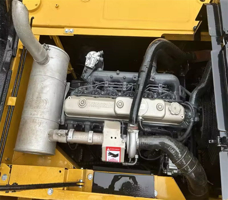 1.2 Cubic Meters Excavator Used Digger Depth Of Excavation 4330