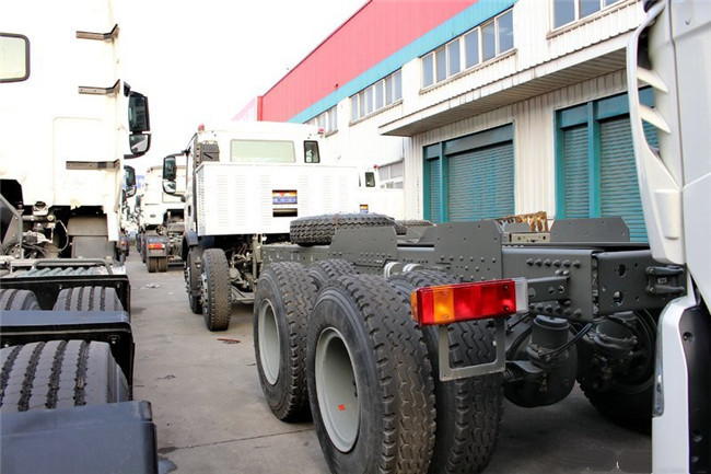 Diesel T5G 340hp 20 Ton Dump Truck / Euro 4 Howo Tipper Truck