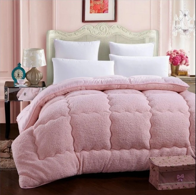 Super Soft Sherpa Fleece Cashmere Quilt with Microfiber Double Side Comforter