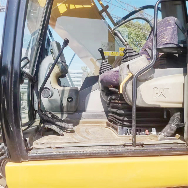 20 Ton CAT 320D Excavator in Good Working Condition Made in Japan for Shanghai Market