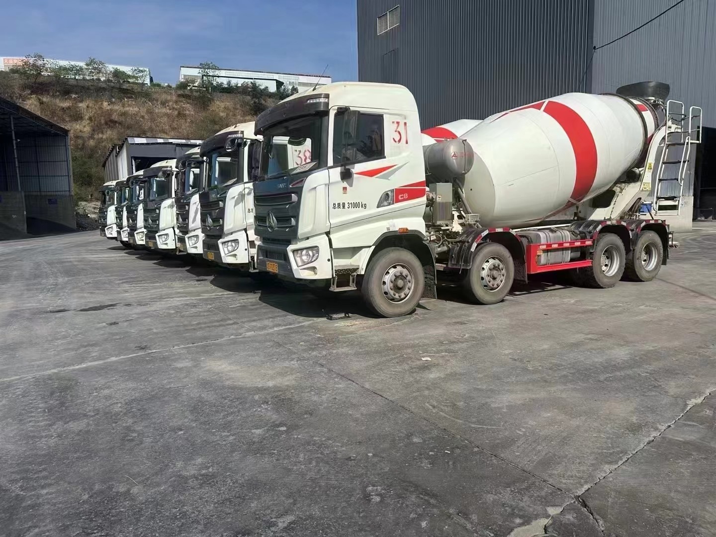 2024 SANY Mixer Truck 13700kg of Power and Efficiency for Your Construction Business