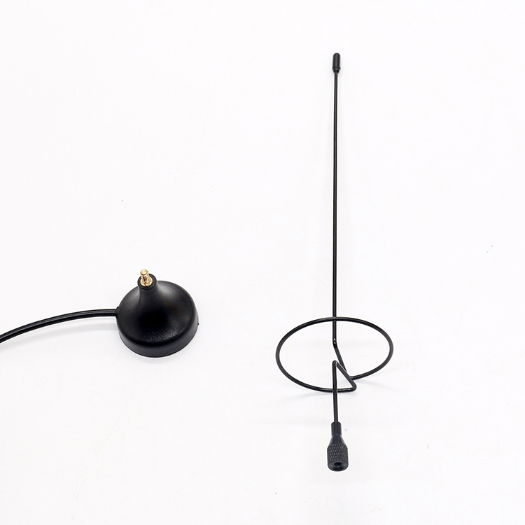 5dBi Mobile Phone 3G 4G 5G Antenna Vertical Magnetic Based 700MHz