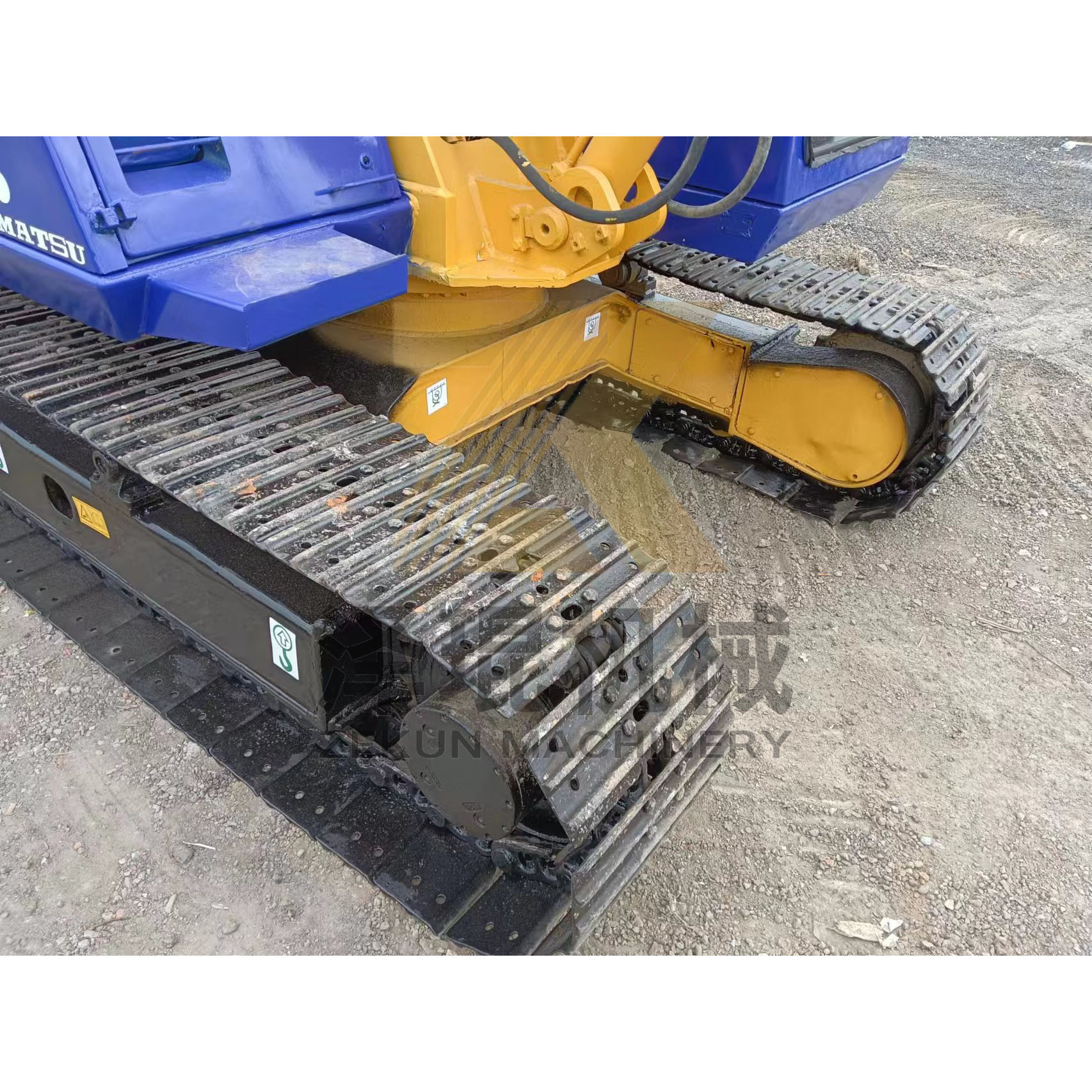 0.32m3 Bucket Capacity Komatsu PC60 Mini Excavator Made in Japan Other Hydraulic Cylinder