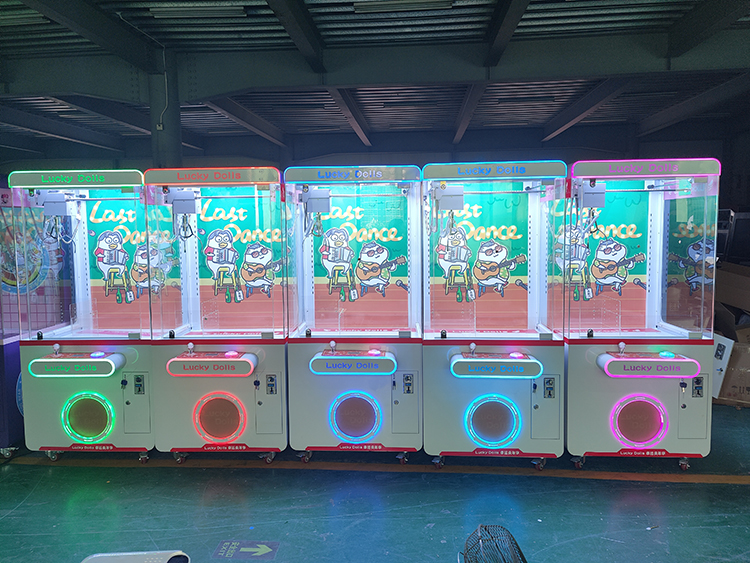 Playfun Hot Sale Custom Lucky Dolls New Design Crane Claw Dolls Game Machine Claw Doll Machine Claw Machine Crane
