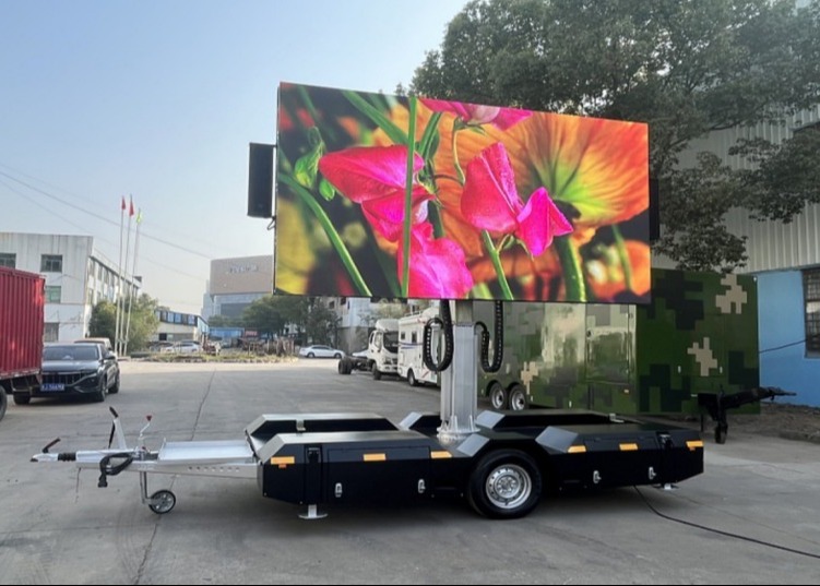 On-the-Move Advertising P3 Mobile Truck LED Display Screen with Truck-mounted Installation and High Refresh Frequency