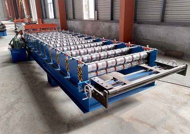Coil Width 1200mm Cold Roll Forming Machine , 13 Rows Roller Roof Tile Production Machines