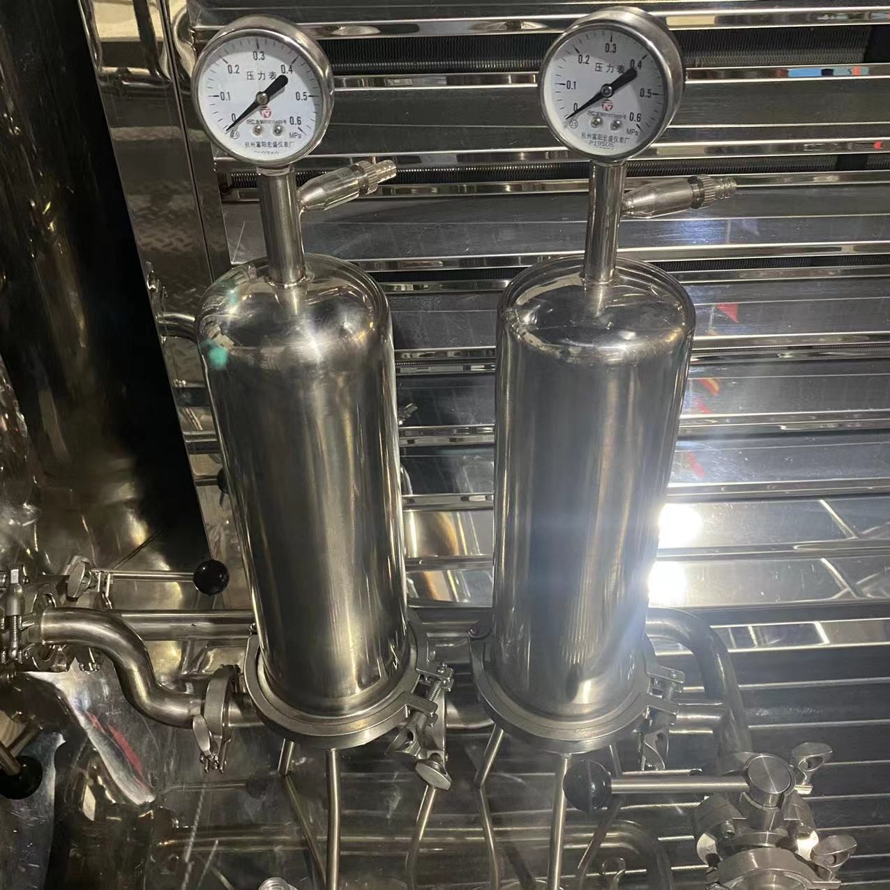 Ailusi Stainless Steel Mixer Filter Equipment Automatic Perfume Making Machine