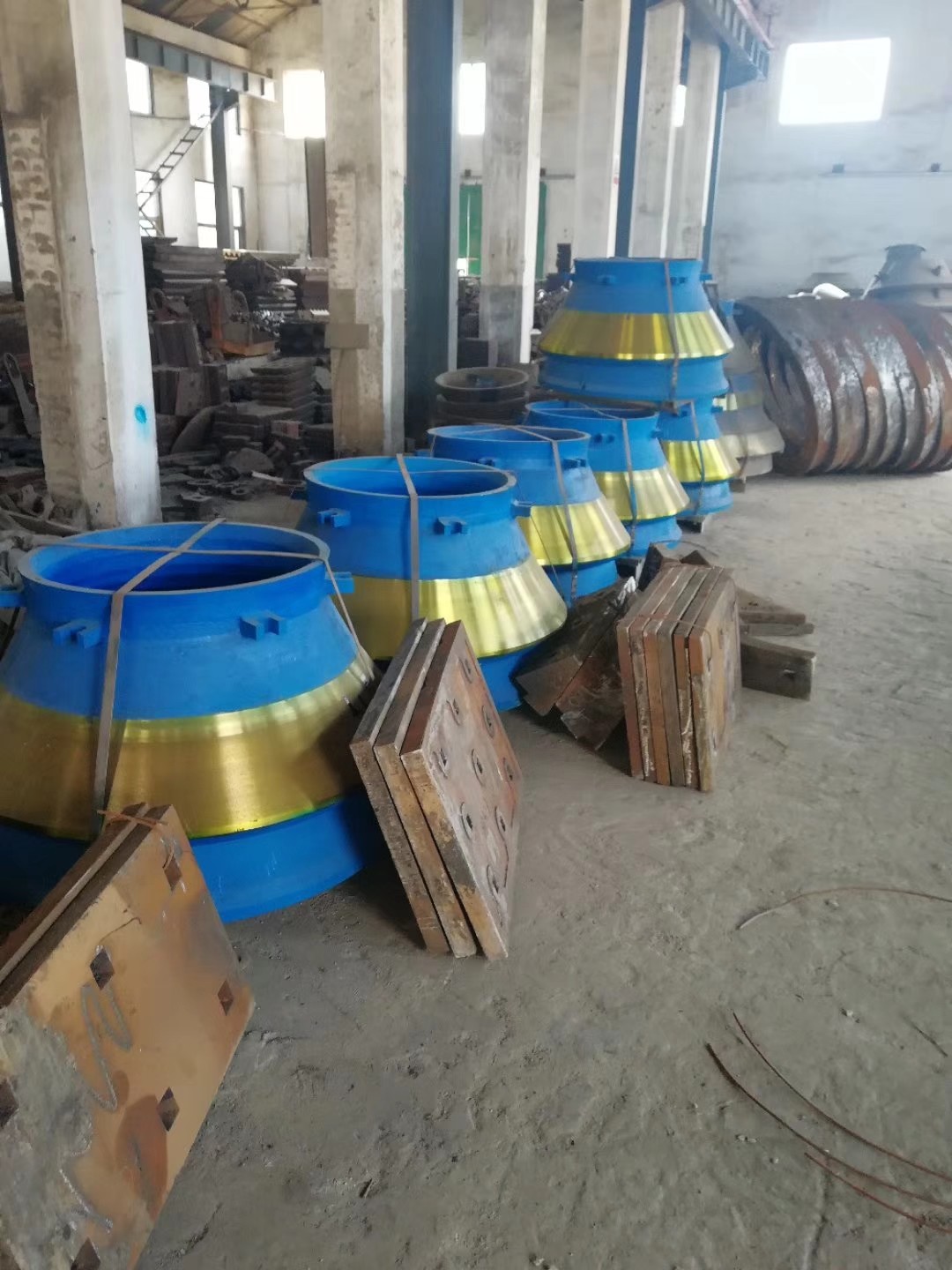 Mantle Concave Bowl Liners Sandivik Cone Crusher Parts