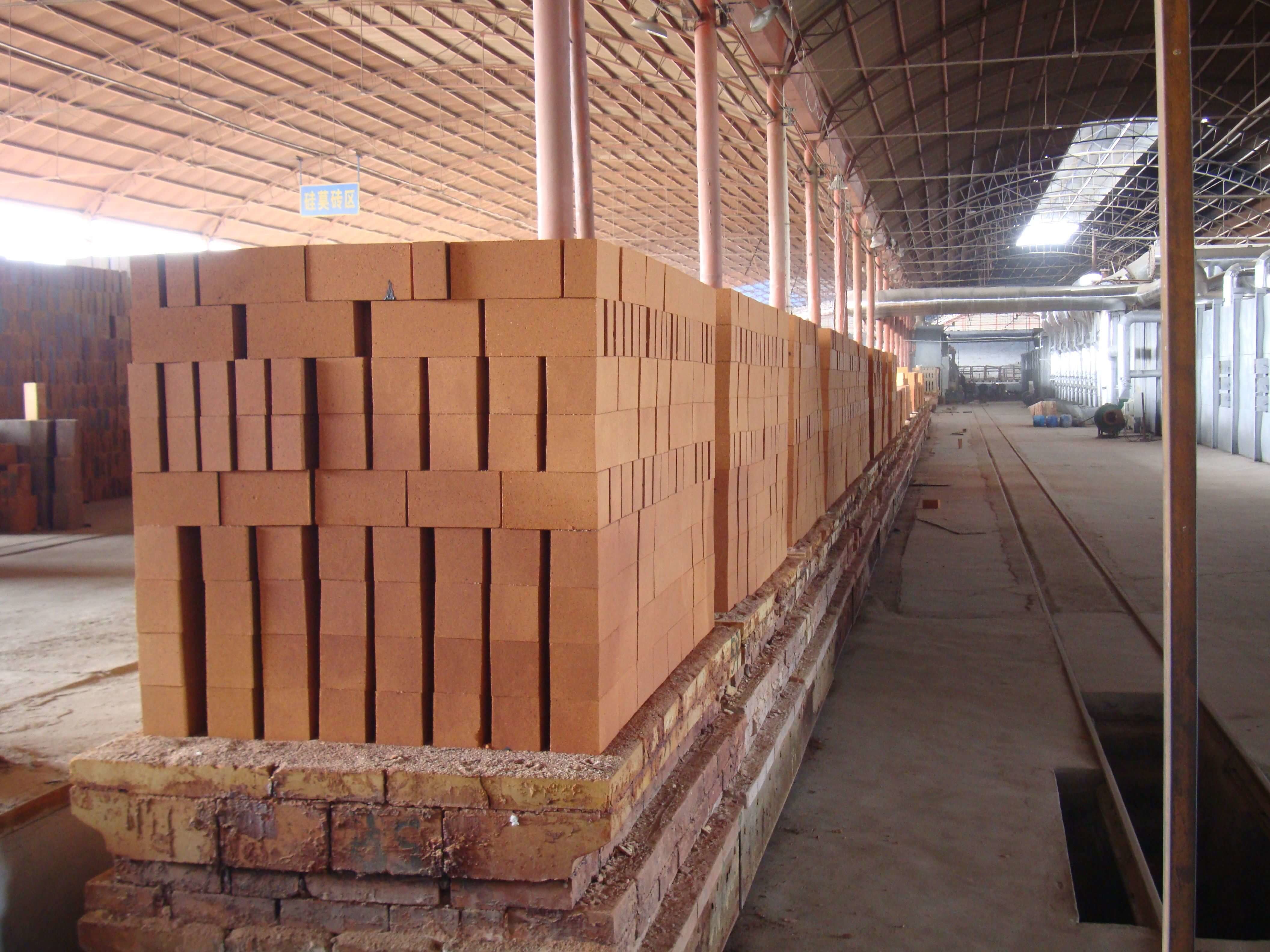 Good Wear Resistance High Alumina Fire Brick Refractory Products 2.75 G/Cm3