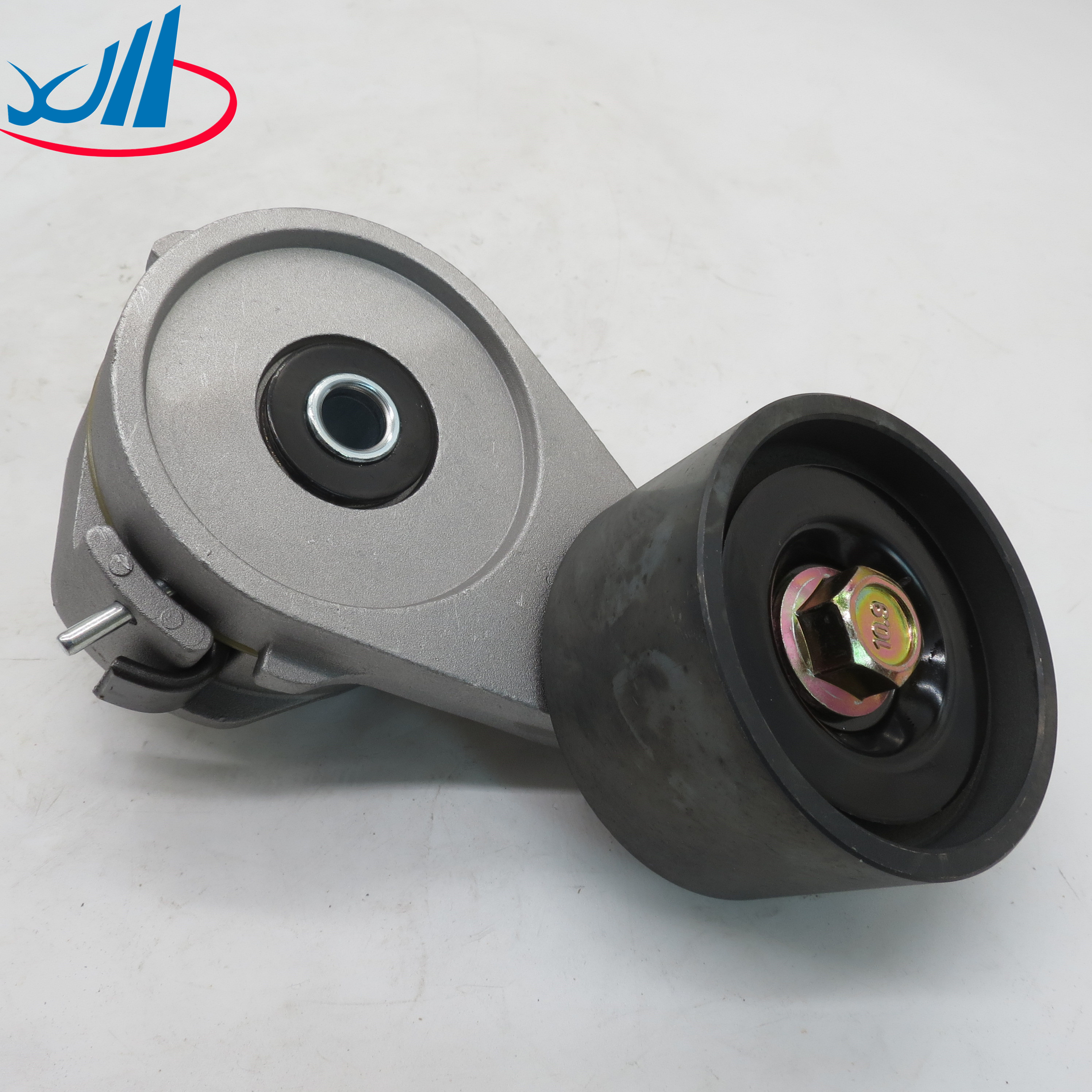 Original Sinotruk HOWO A7 Engine Parts Belt Tensioner Pulley VG1246060022