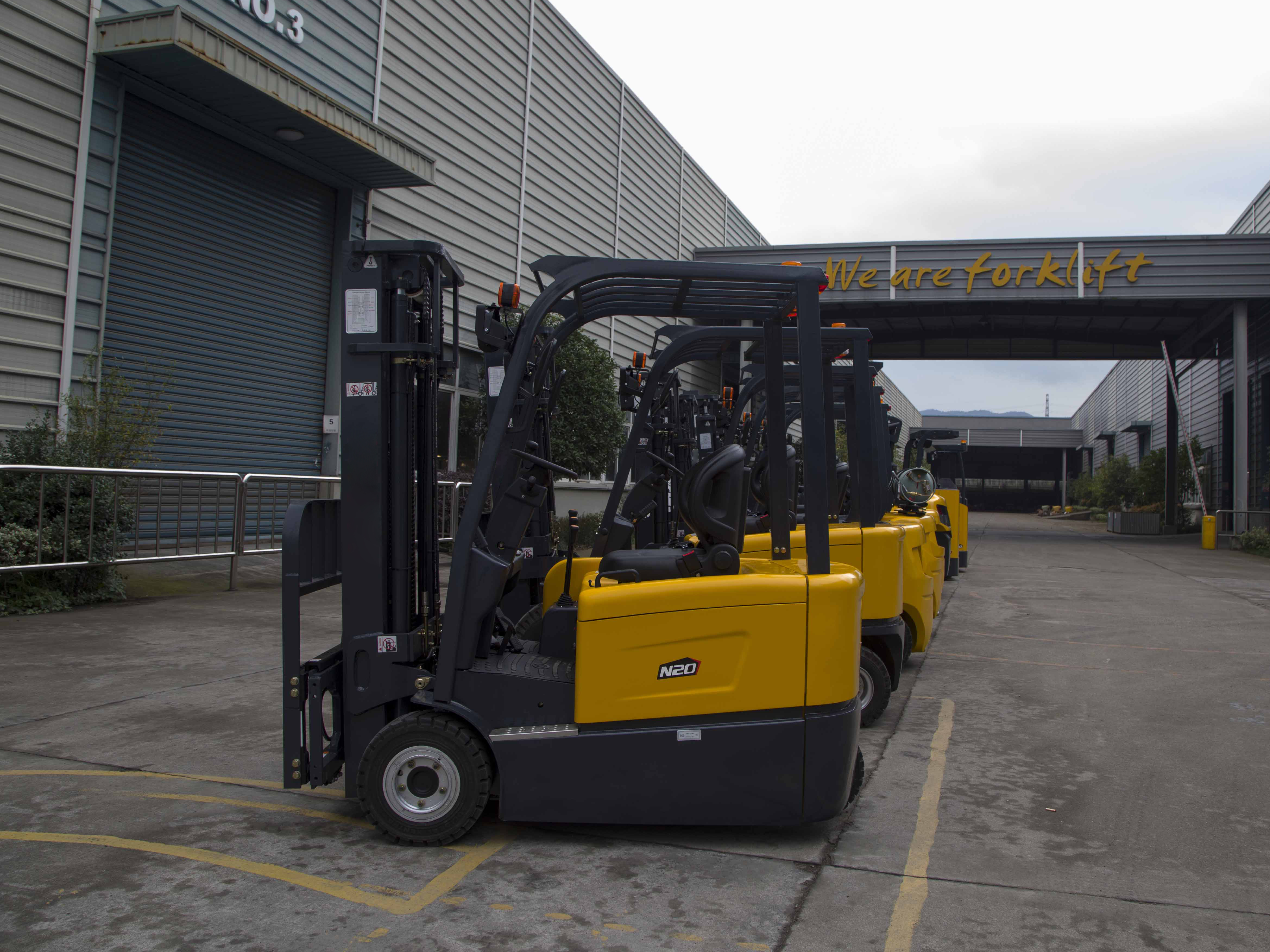 XDEM XCF1612K 16 Ton Heavy Duty Diesel Forklift Truck Counterbalance Forklift For Port