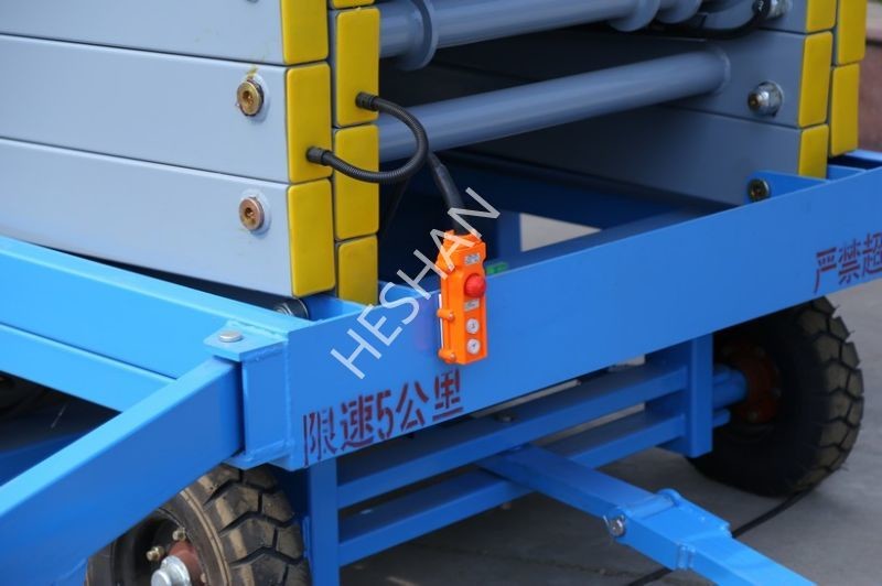 10M Single Person Mobile Scissor Lift Electric Hydraulic 500kg Load Capacity
