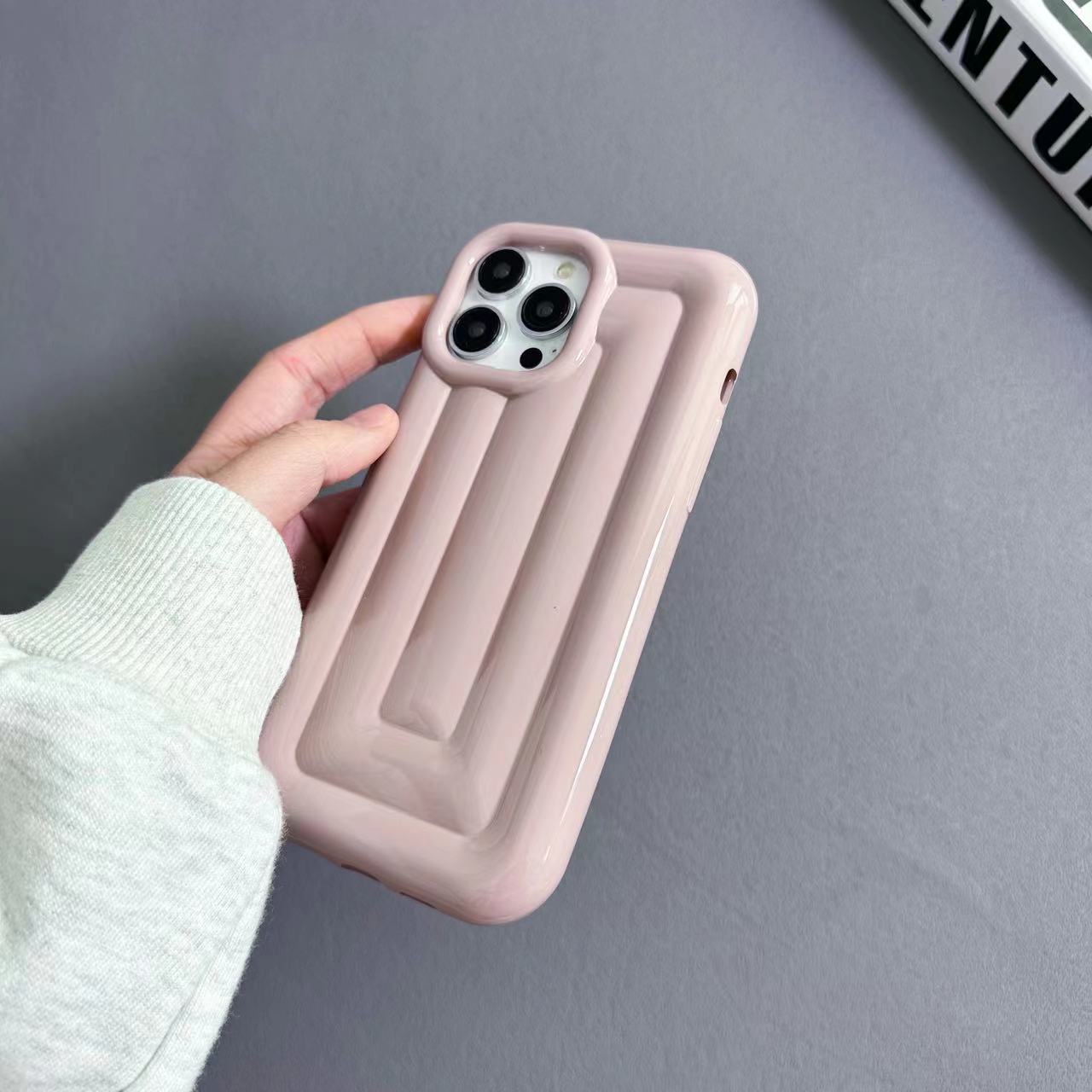 Support Wireless Charge TPU Suitcase Designer Women Luxury Mobile Cases for iPhone 14