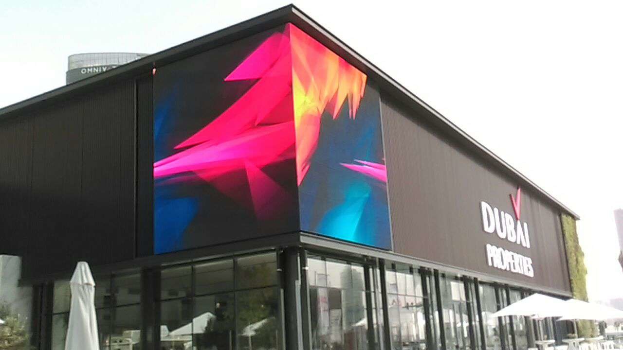 P8 SMD3535 200W Outdoor Advertising Led Display 5500nits IP54