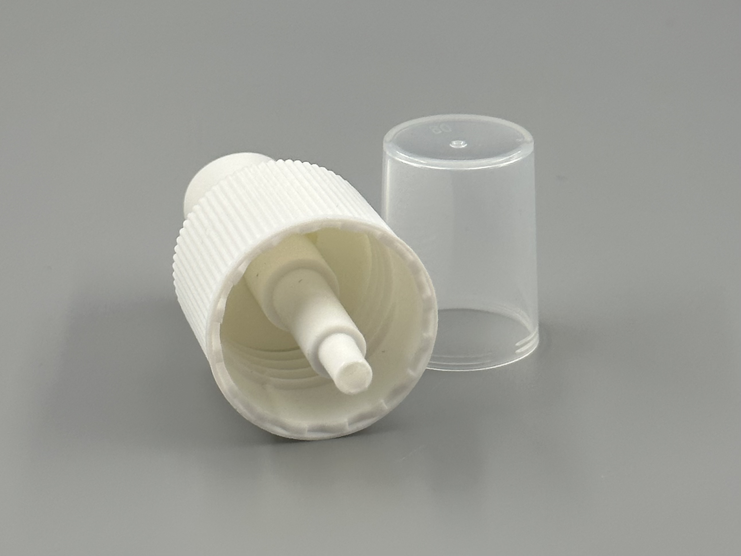 Smooth Ribber Aluminium Closure Plastic Screw Fine Mist Pump Spray for Skin Care