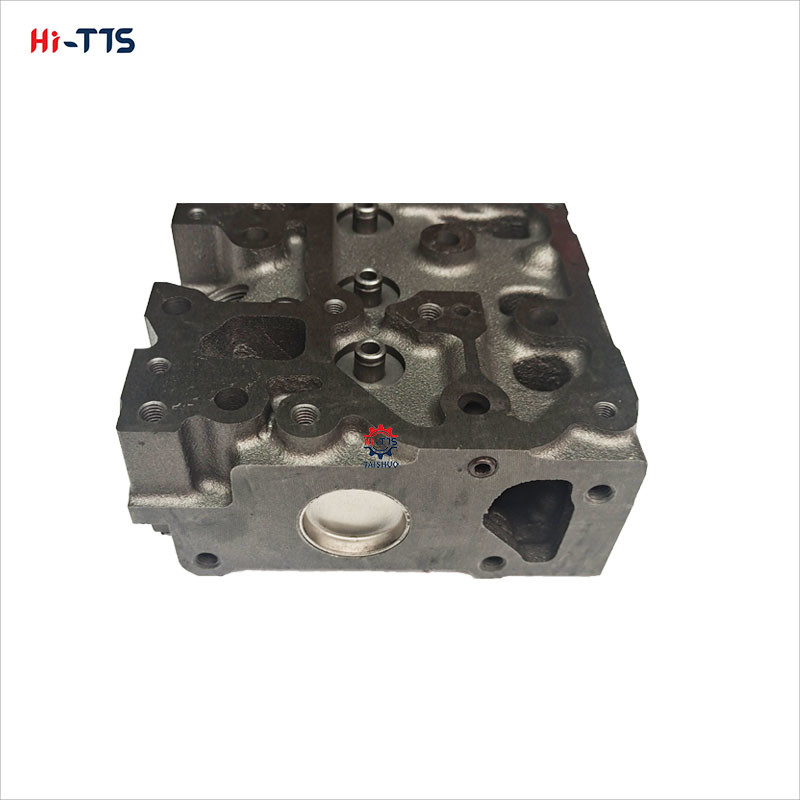 4TNE98 Excavators Engine Parts 129903-11700 Cylinder Head For Yan-mar Engine