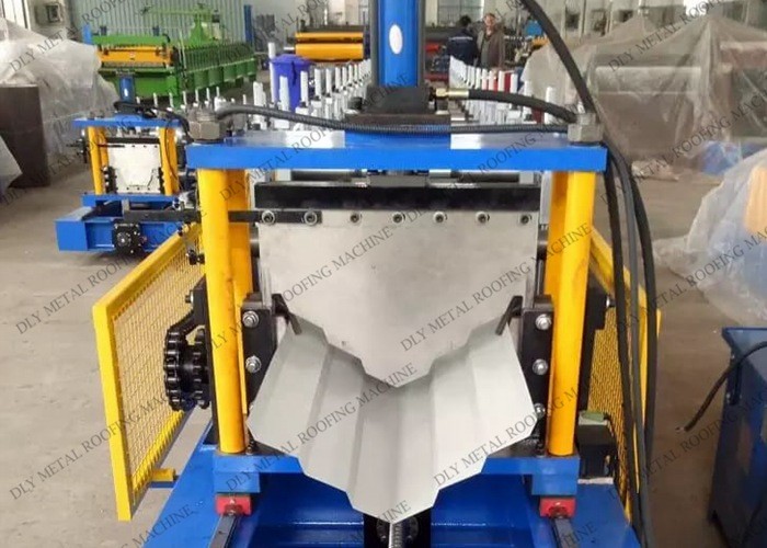 Hydraulic Cutting Cr12 Ridge Cap Machine 10KW Ridge Metal Roof Tile Equipment