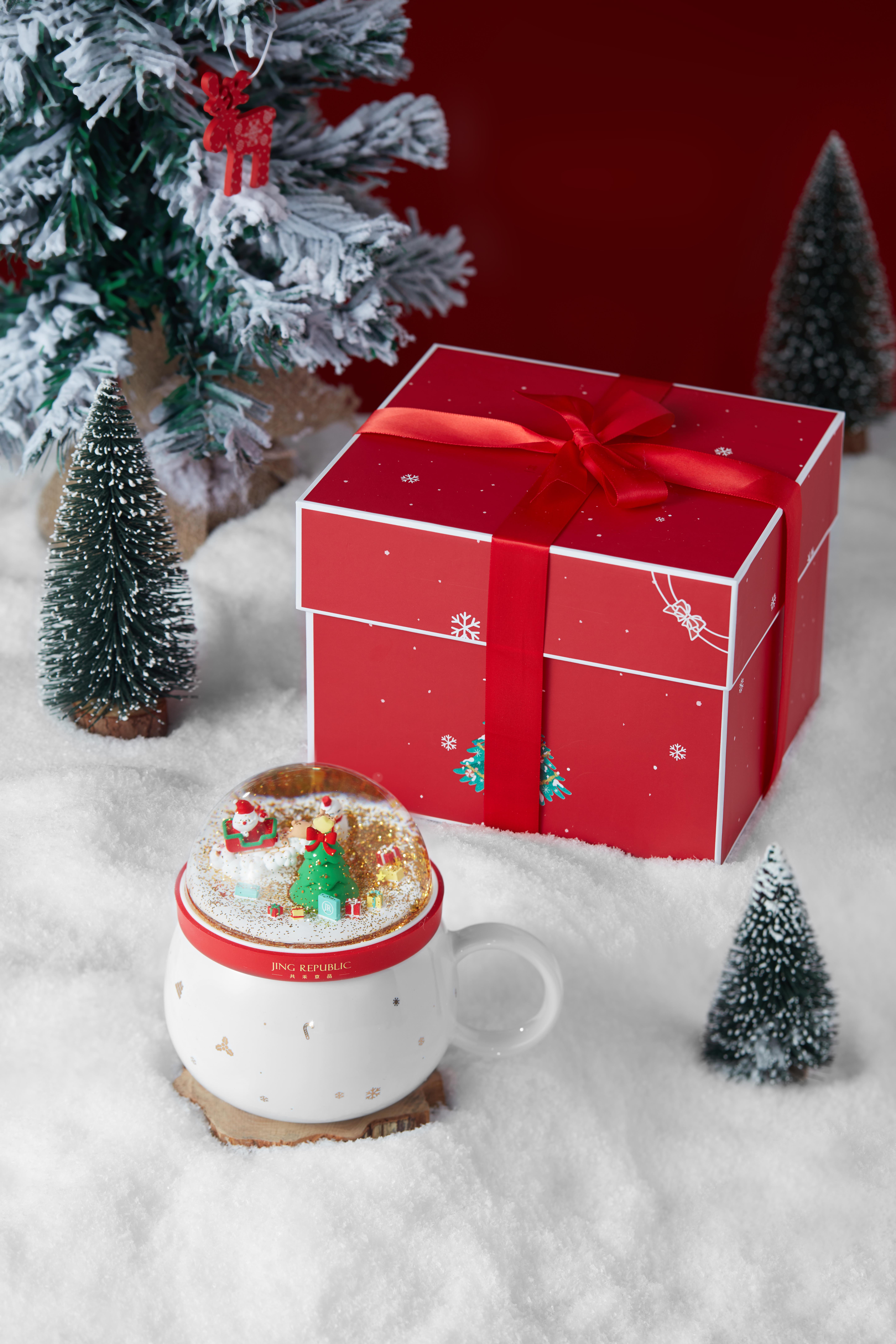 Cute Christmas Mug Creative Men Women Ceramic Mug With Lid Large Couple Drinking Coffee Mug