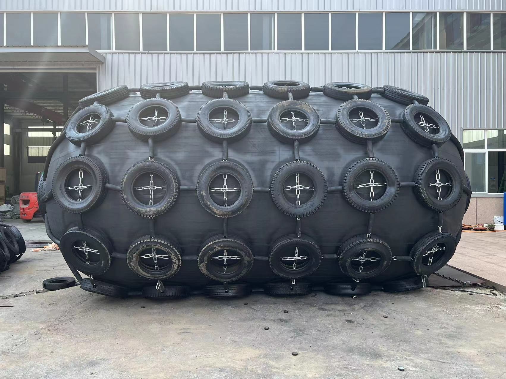 0.05MPa/ 0.08MPa Marine Rubber Fender with Excellent Shock Absorption Capacity and Sling Type