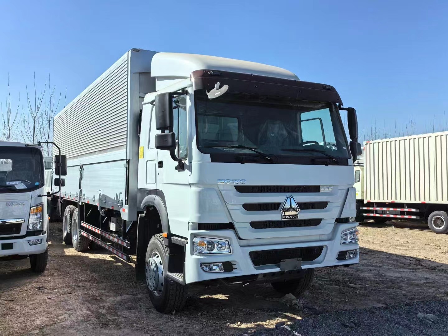 1500Nm - 2000Nm Sinotruck Howo 6x4 375hp Used Tipper Truck Automatic