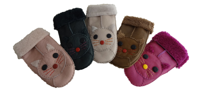 Fashion Cute Sheepskin Girls Leather Gloves , Womens Winter Mittens Classic Style
