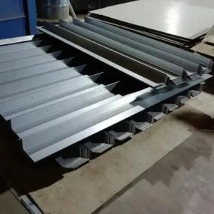  Stylish And Fireproof Basalt Fiber Rockwool Sp Fixing Brackets With Modern Right Angle Structure Manufactures