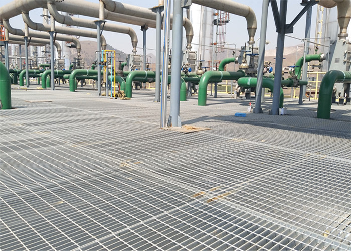 Industrial Overhaul Platform Galvanised Steel Grid Flooring For Staff Passage